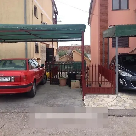 In With Terrace, Air Conditioning, Wi-fi 아파트 *